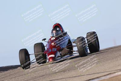 media/Oct-26-2025-CalClub SCCA (Sun) [[8ce1e69566]]/Group 6/Grapevine/